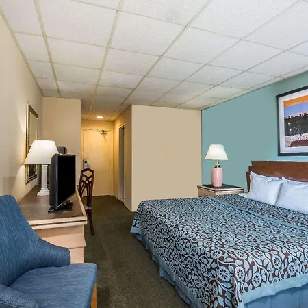Days Inn By Wyndham Atlantic City Oceanfront-Boardwalk-2